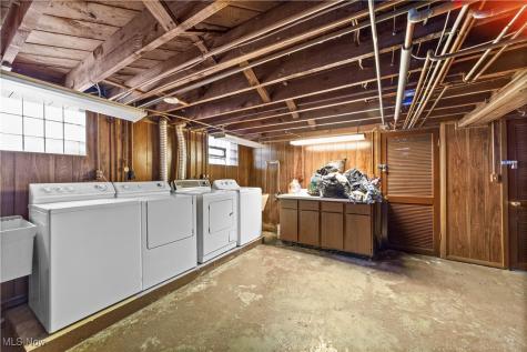 14724 Clifton Boulevard Lakewood OH 44107