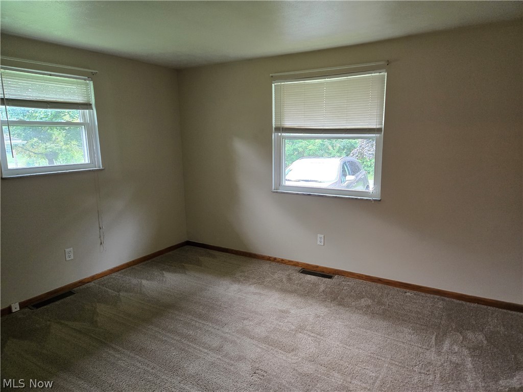 4315-4317 Marks Avenue Rootstown OH 44272