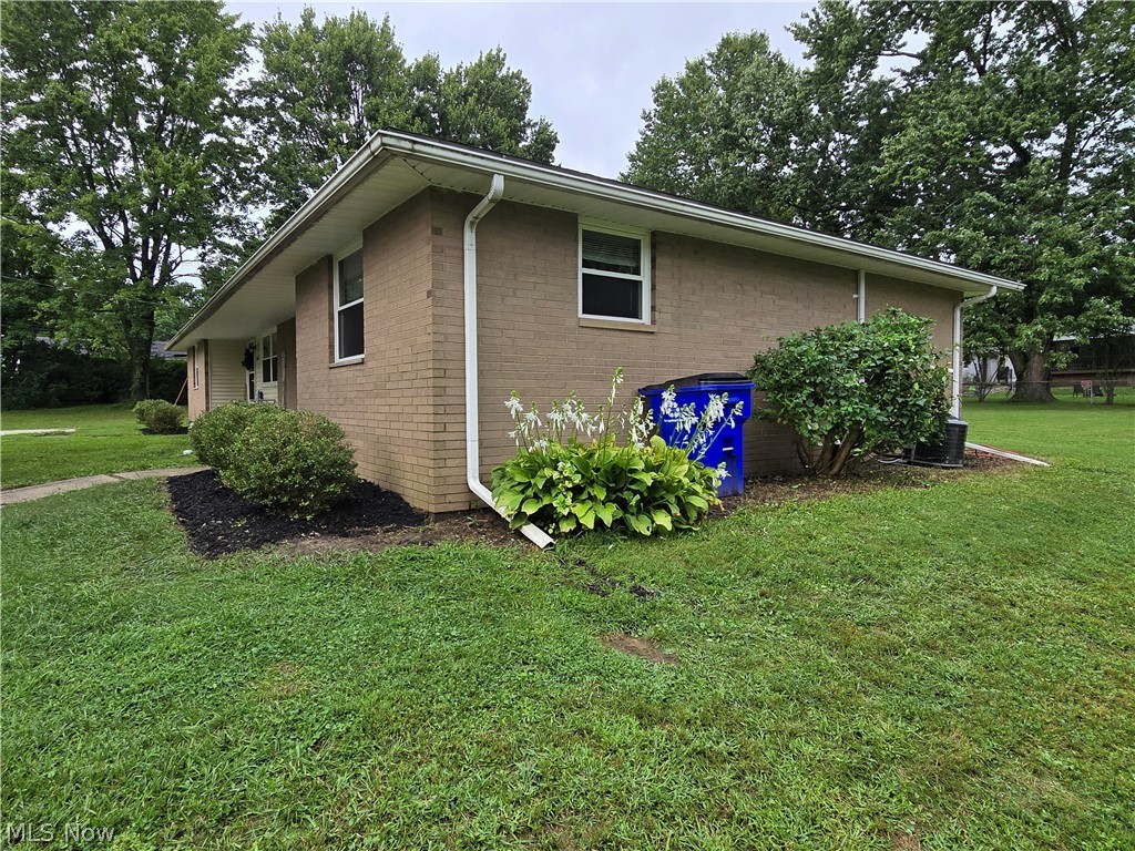 4315-4317 Marks Avenue Rootstown OH 44272