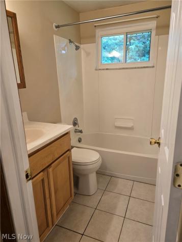 4315-4317 Marks Avenue Rootstown OH 44272