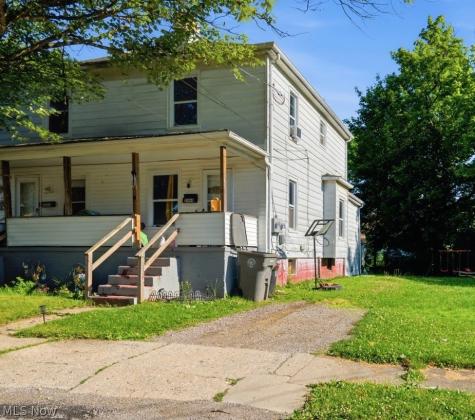 2444-2446 Wilcox Street Youngstown OH 44509