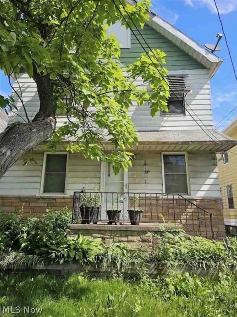 6801 Clement Avenue Cleveland OH 44105