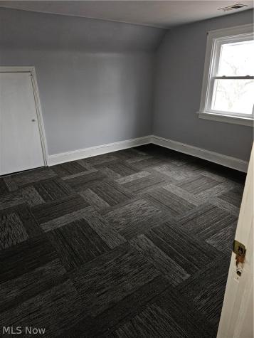 832 Hoover Road Cleveland OH 44119