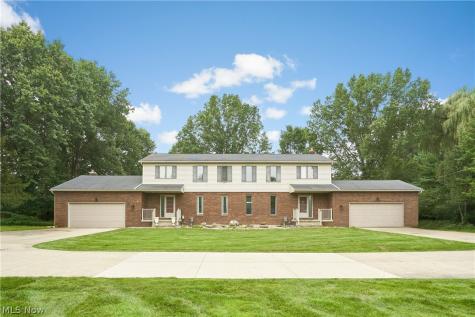 64 Ridgewood Road Wadsworth OH 44281