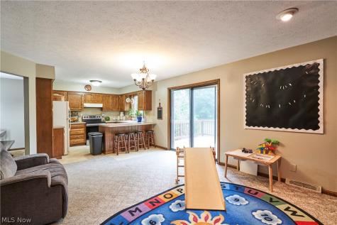 64 Ridgewood Road Wadsworth OH 44281