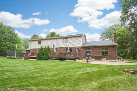 64 Ridgewood Road Wadsworth OH 44281
