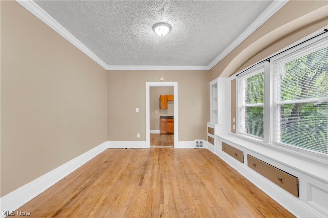 3301 E 143rd Street Cleveland OH 44120