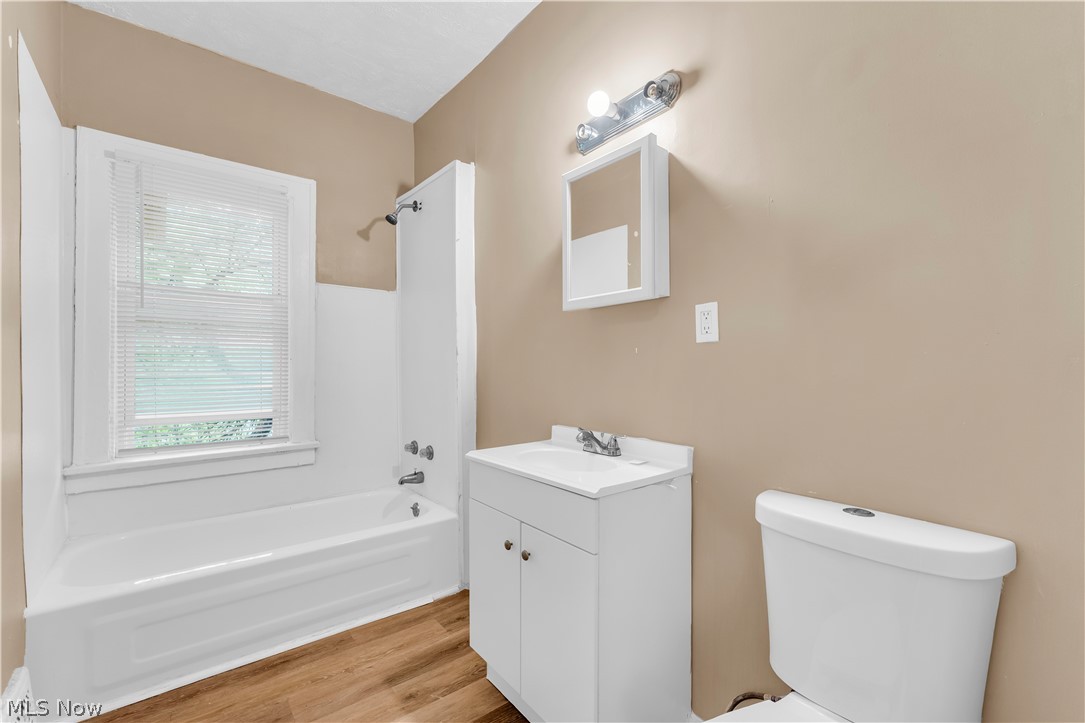 3301 E 143rd Street Cleveland OH 44120