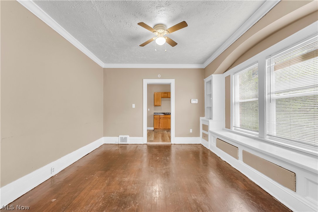 3301 E 143rd Street Cleveland OH 44120