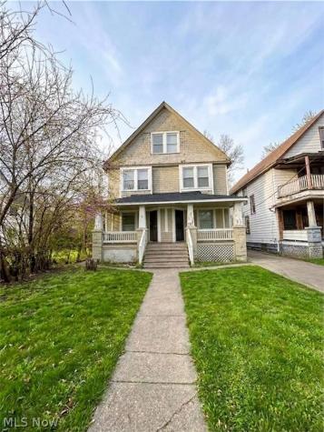 10105 Somerset Avenue Cleveland OH 44108