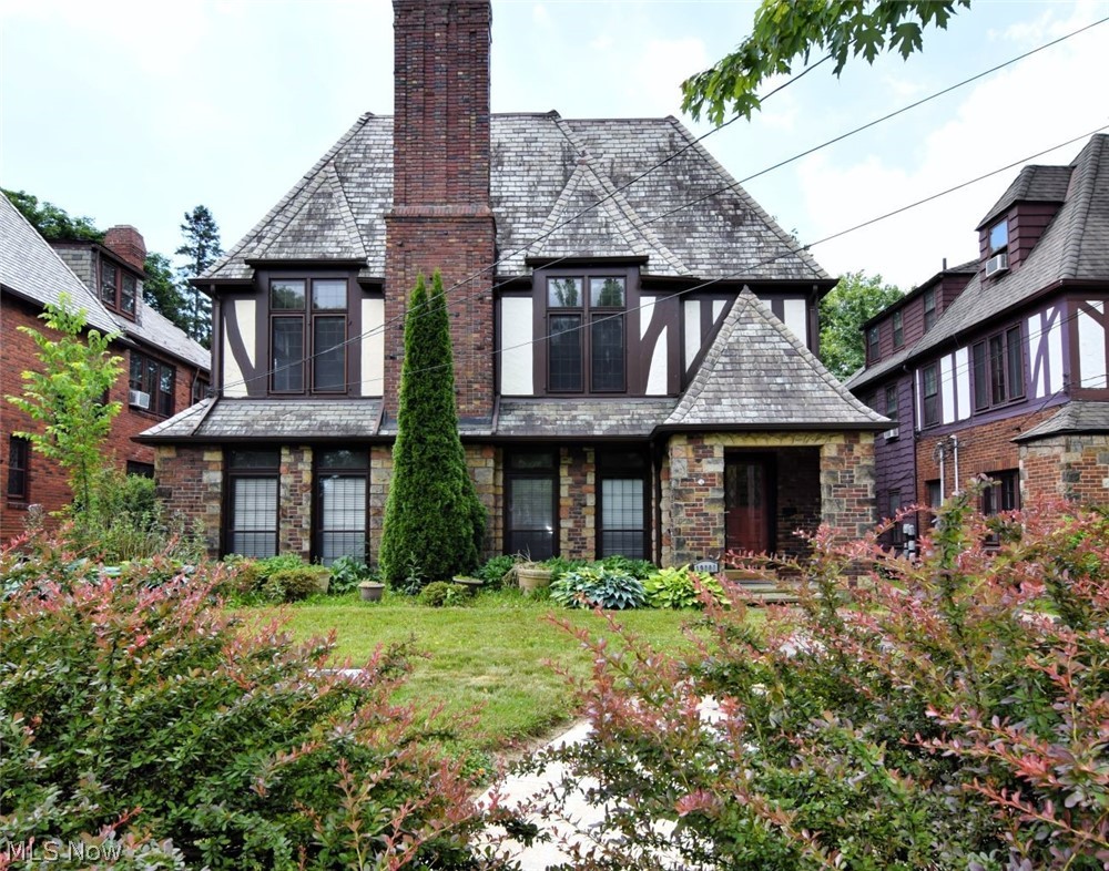 19000 Winslow Road Shaker Heights OH 44122