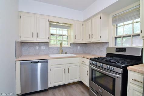 19000 Winslow Road Shaker Heights OH 44122