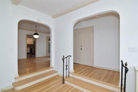 19000 Winslow Road Shaker Heights OH 44122
