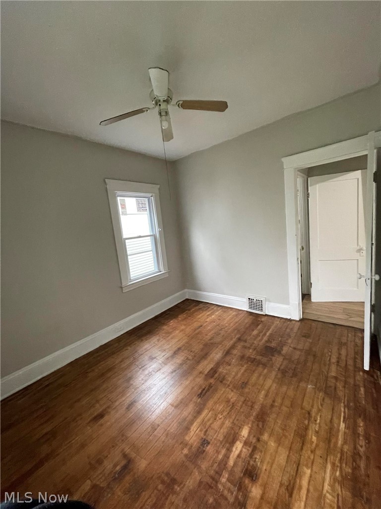14218 Westropp Avenue Cleveland OH 44110