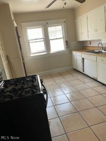 14218 Westropp Avenue Cleveland OH 44110