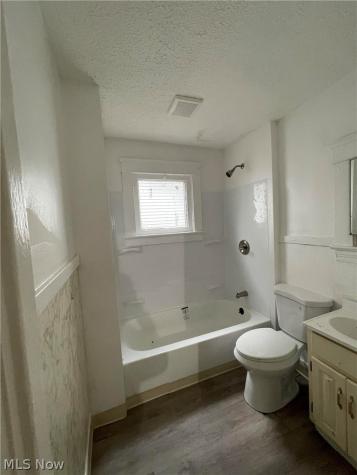 14218 Westropp Avenue Cleveland OH 44110