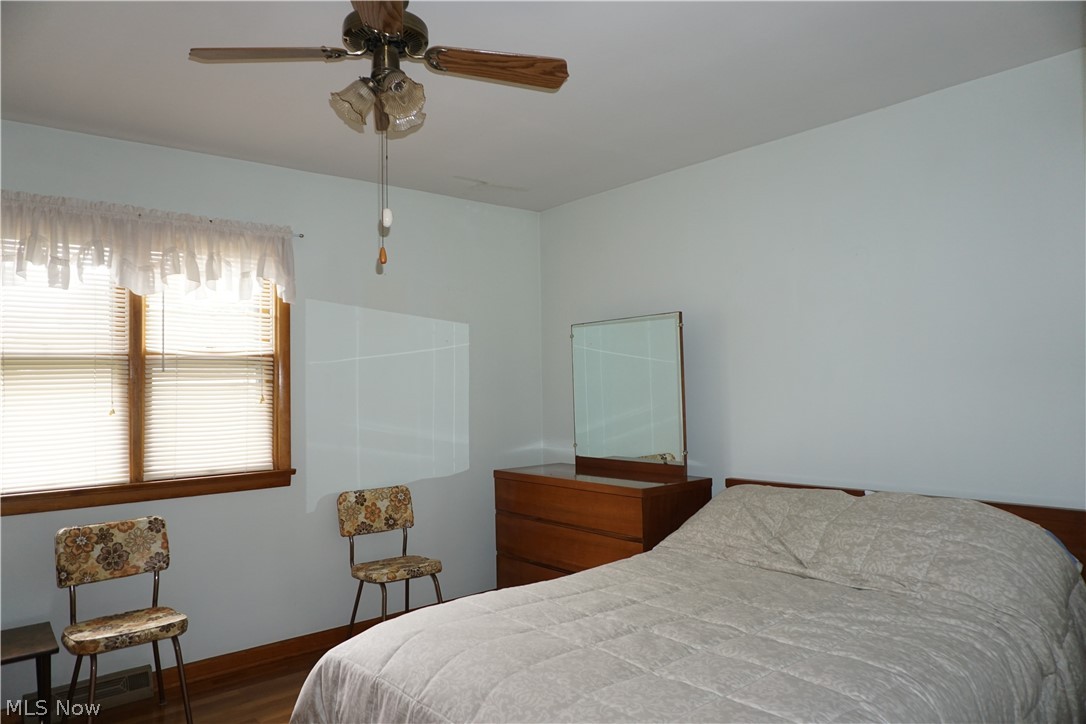 19708 Shawnee Avenue S Cleveland OH 44119