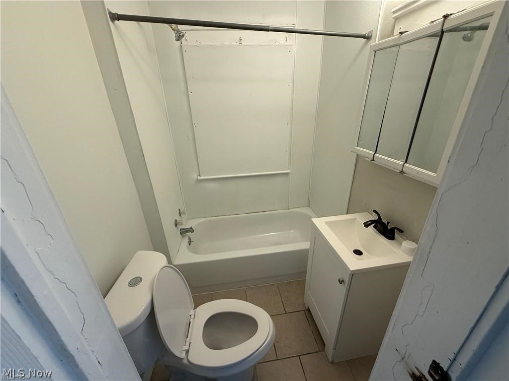 1028 E 146th Street Cleveland OH 44110