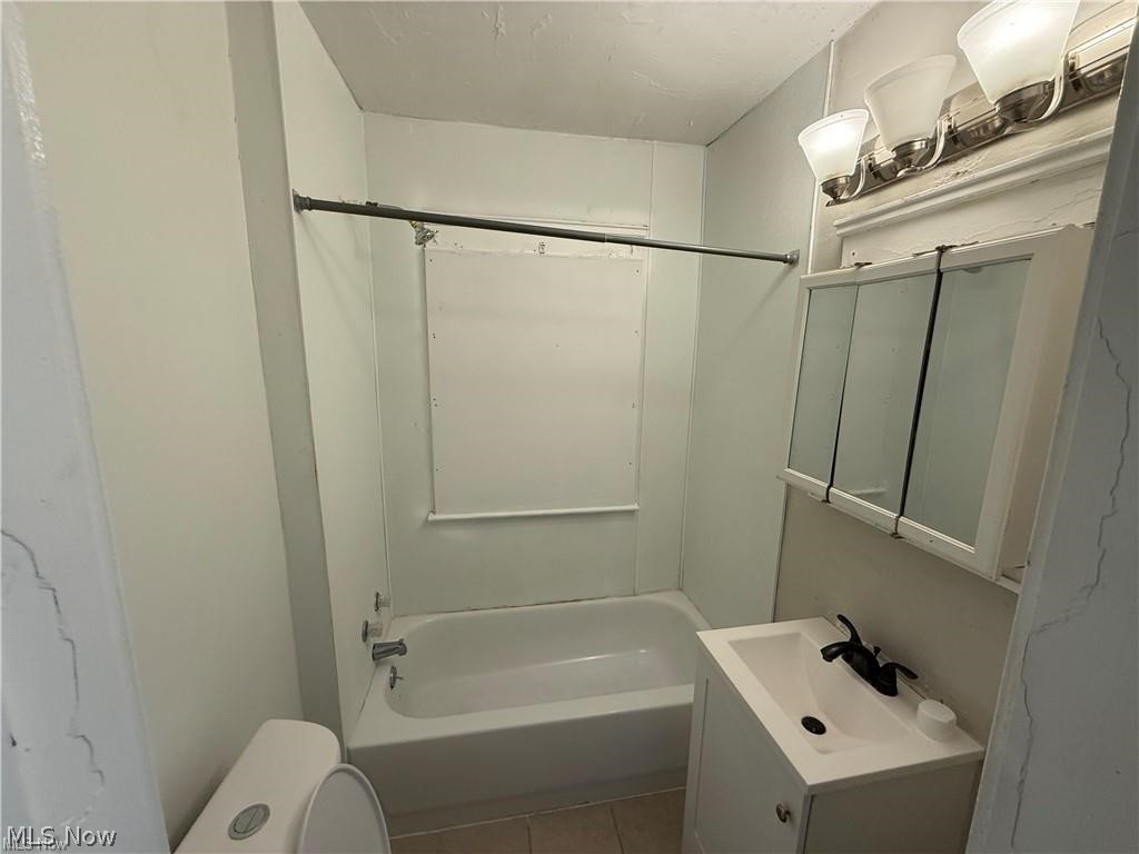 1028 E 146th Street Cleveland OH 44110