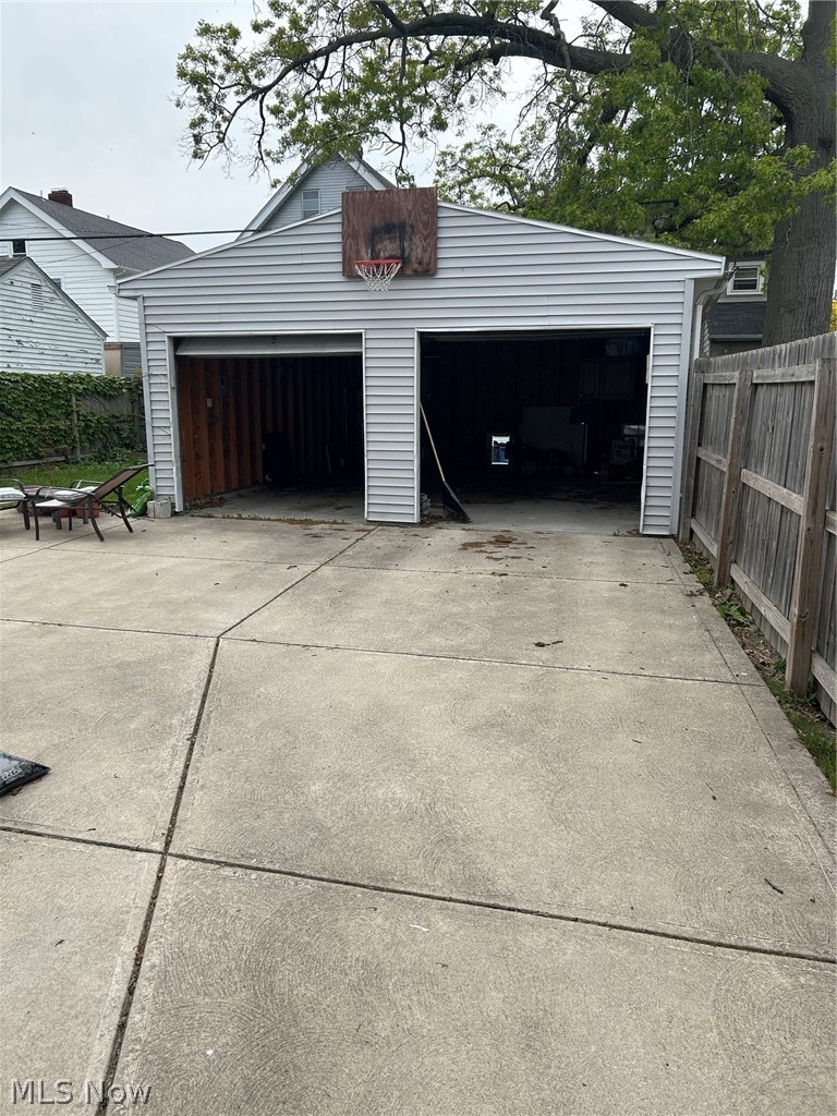 1200 Cook Avenue Lakewood OH 44107