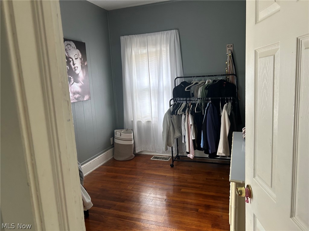 1200 Cook Avenue Lakewood OH 44107