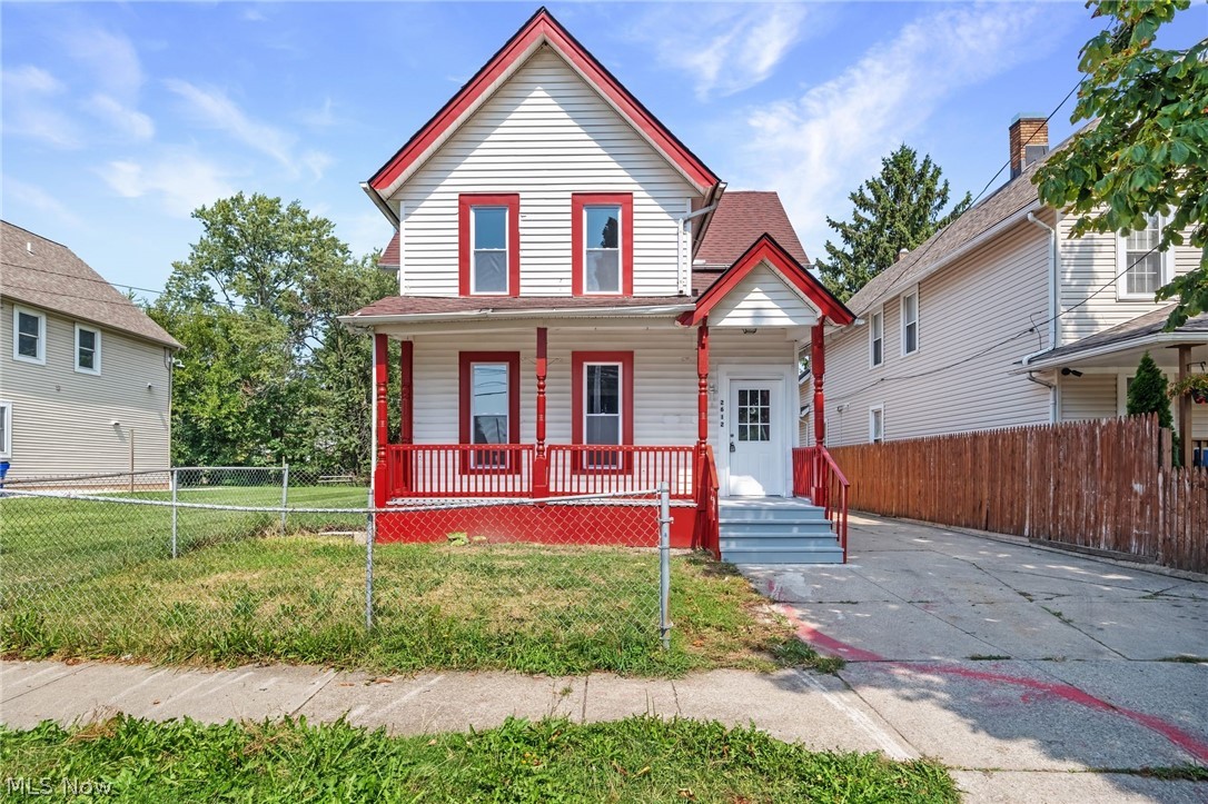 2612 Daisy Avenue Cleveland OH 44109