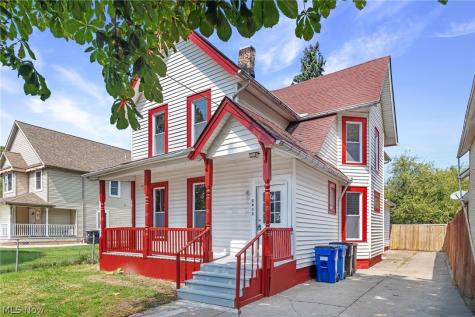 2612 Daisy Avenue Cleveland OH 44109