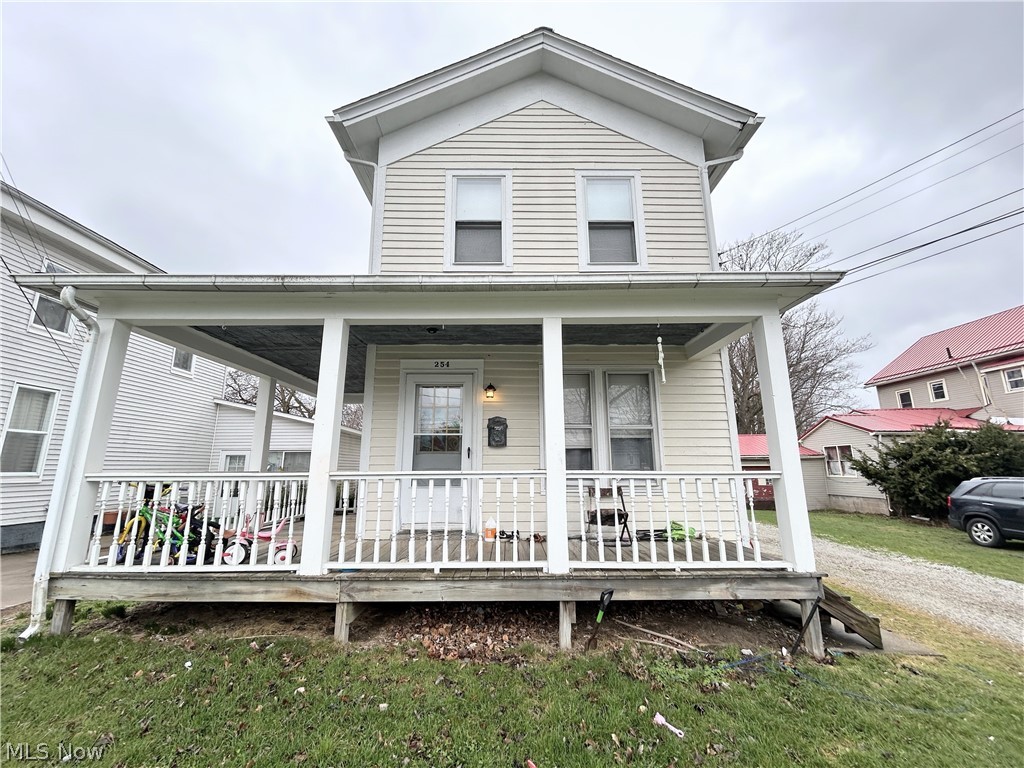 254 S Eagle Street Geneva OH 44041