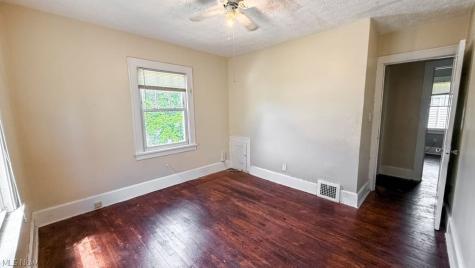 3574 Daleford Road Shaker Heights OH 44120