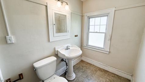 3574 Daleford Road Shaker Heights OH 44120