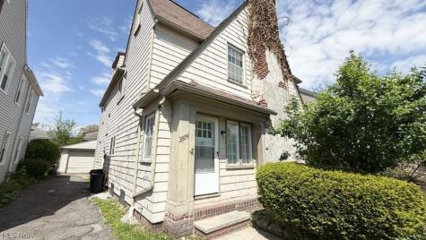 3574 Daleford Road Shaker Heights OH 44120