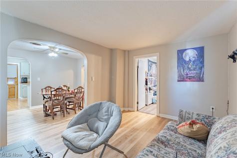 2409 Montclair Avenue Cleveland OH 44109