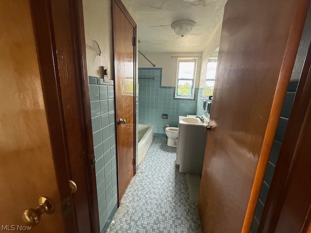 129 Reichart Avenue Wintersville OH 43953