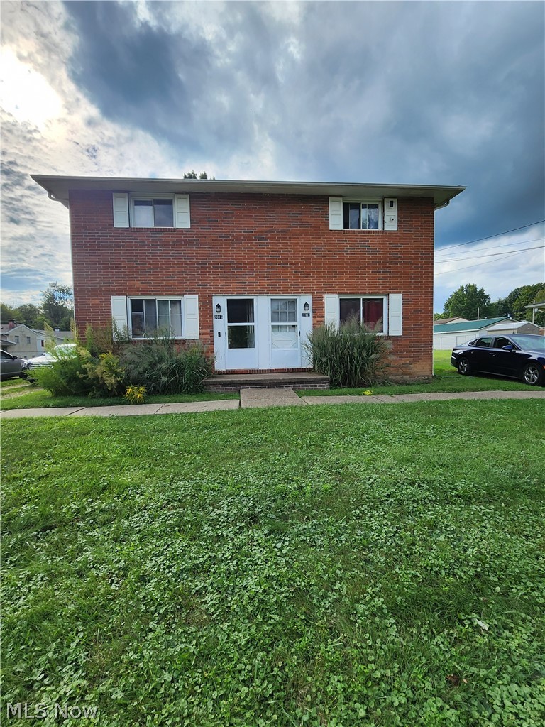 3015 Coventry Boulevard NE Canton OH 44705