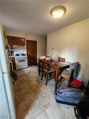 3015 Coventry Boulevard NE Canton OH 44705