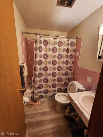 3015 Coventry Boulevard NE Canton OH 44705