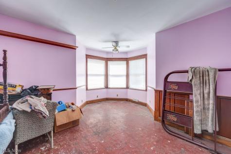 1896 W 65th Street Cleveland OH 44102