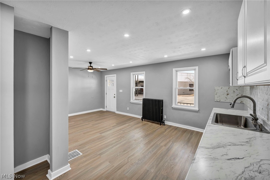 12929 Plover Street Lakewood OH 44107