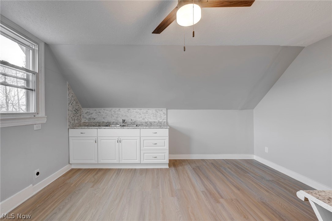 12929 Plover Street Lakewood OH 44107