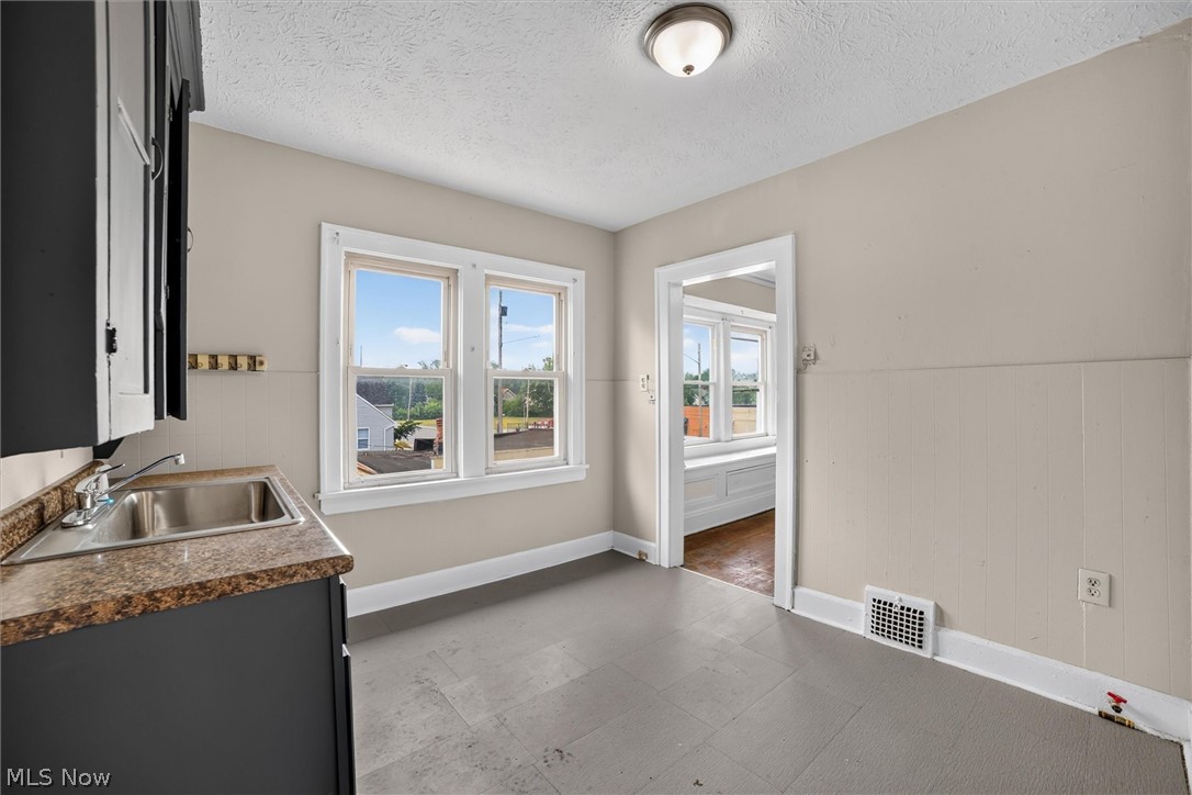 3659 E 116th Street Cleveland OH 44105