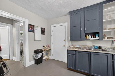 3659 E 116th Street Cleveland OH 44105