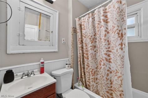3659 E 116th Street Cleveland OH 44105