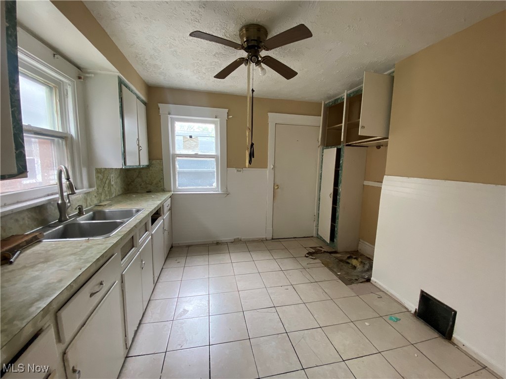 964 Stevenson Road Cleveland OH 44110