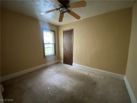 964 Stevenson Road Cleveland OH 44110