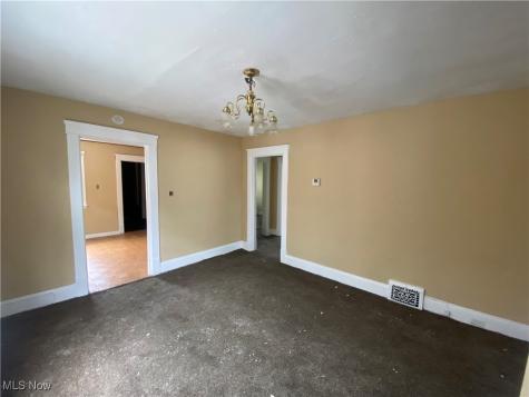 964 Stevenson Road Cleveland OH 44110