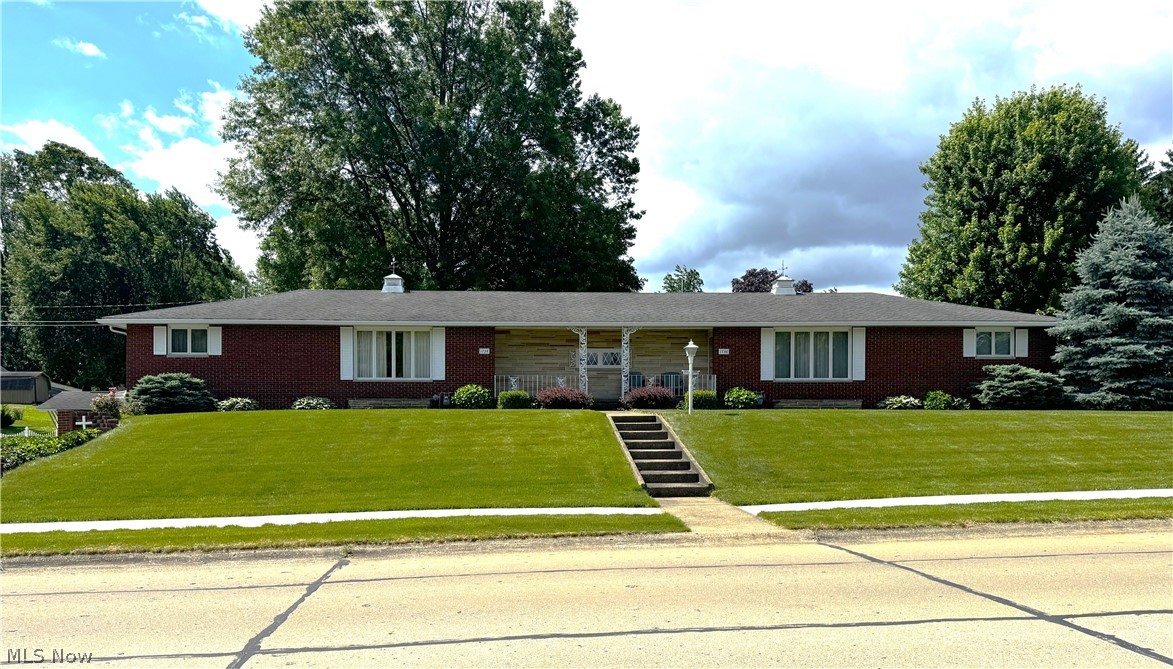 1734-1736 Meadow Lane Orrville OH 44667