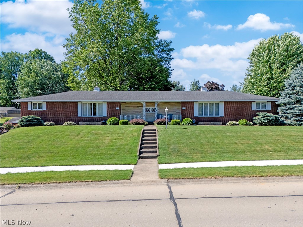 1734-1736 Meadow Lane Orrville OH 44667