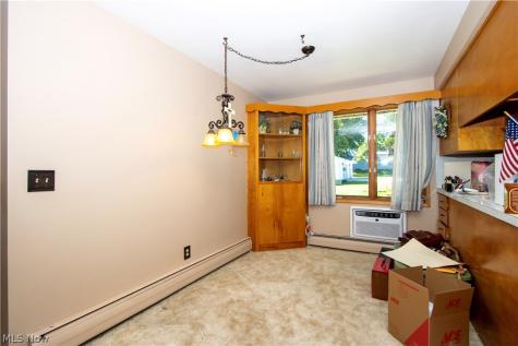 1734-1736 Meadow Lane Orrville OH 44667