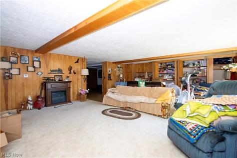 1734-1736 Meadow Lane Orrville OH 44667