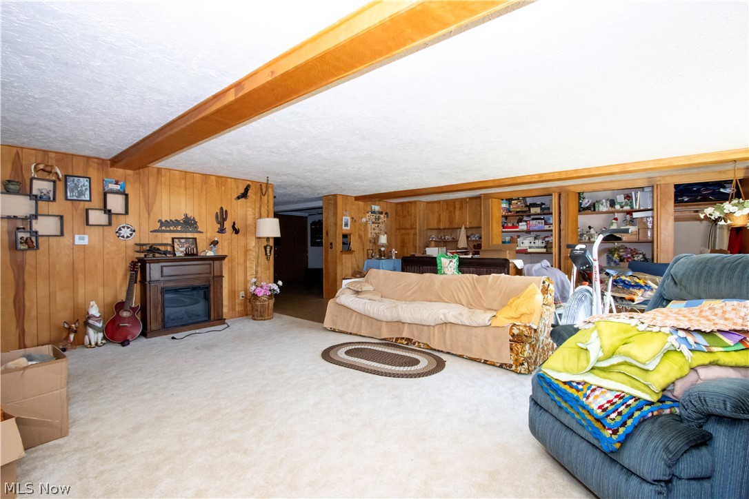 1734-1736 Meadow Lane Orrville OH 44667
